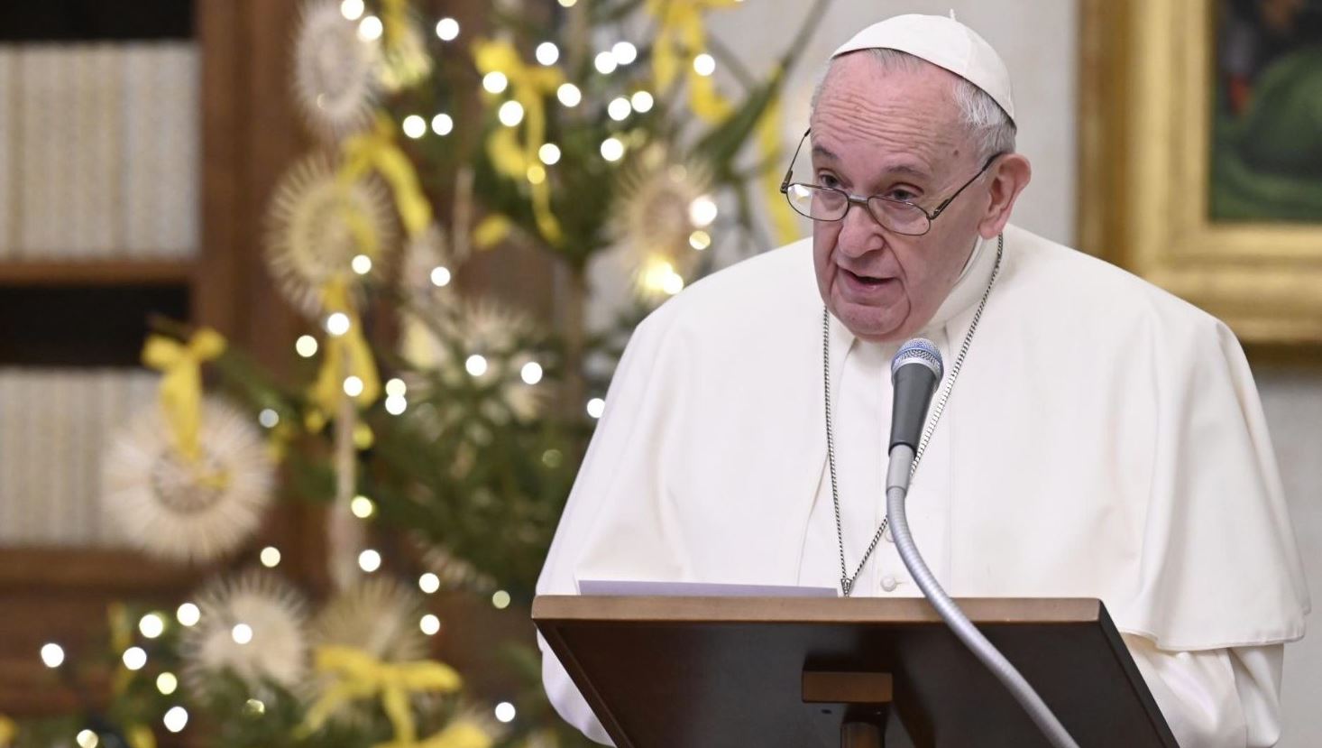 INTERNACIONAL: Papa Francisco diz que mundo precisa de vacina para o coração em 2021