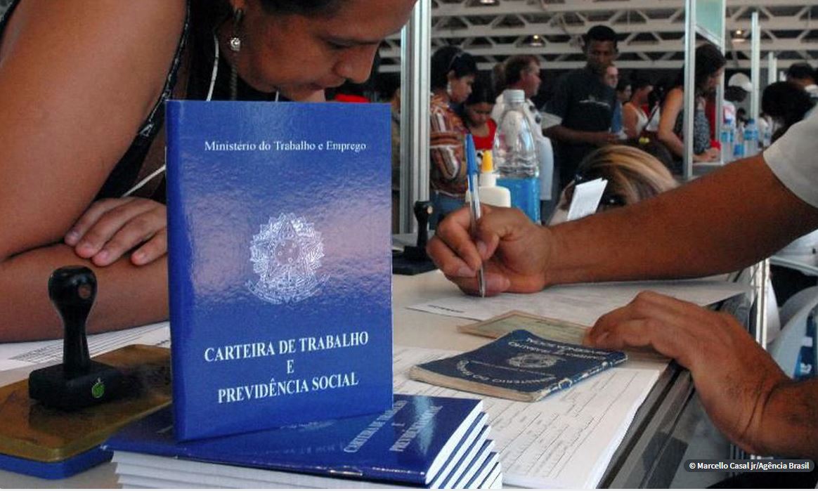 ECONOMIA: 69% dos brasileiros acreditam que situação econômica do país não vai melhorar