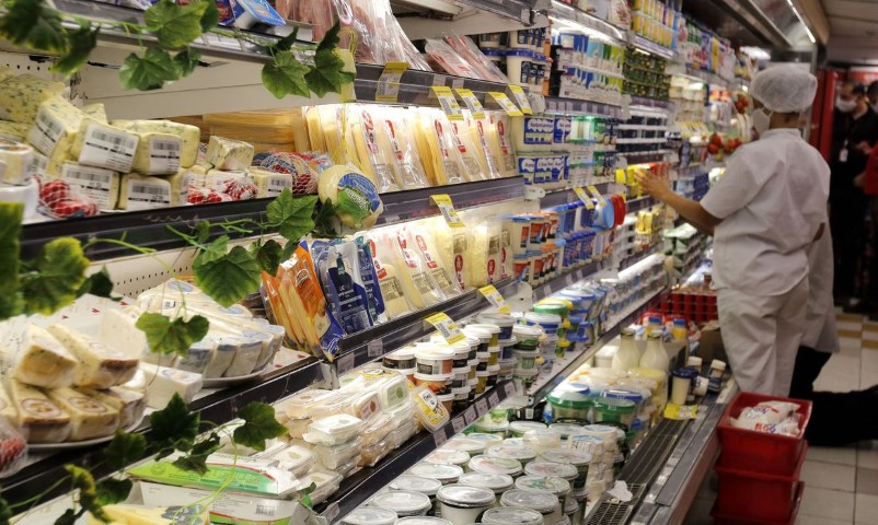 ECONOMIA: Preço da cesta básica aumentou em todas as capitais em 2020