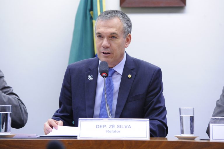 CÂMARA DOS DEPUTADOS II: Projeto de lei aumenta recursos para extensão rural