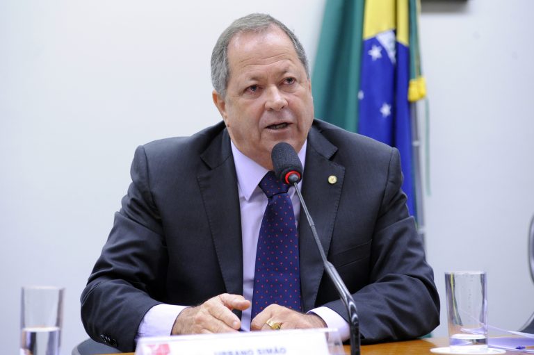CÂMARA DOS DEPUTADOS: Projeto prorroga até abril pagamento do auxílio emergencial, com valor de R$ 600