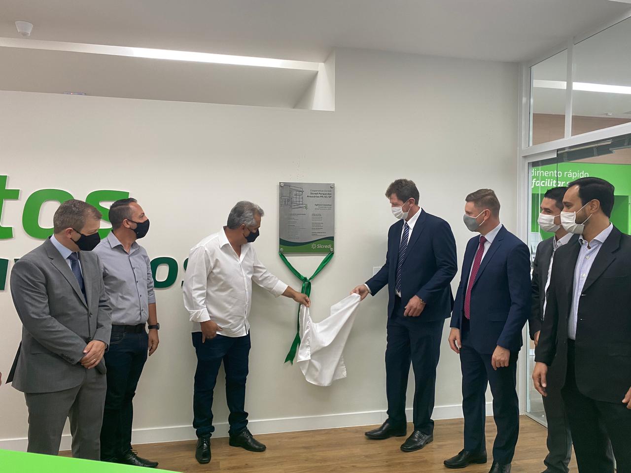 SICREDI PARQUE DAS ARAUCÁRIAS: Agência é inaugurada em Cravinhos (SP)