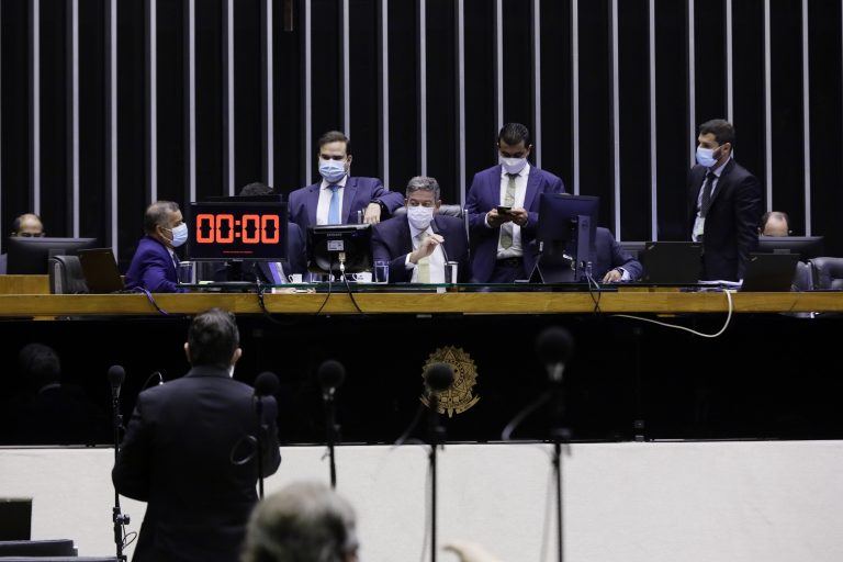 LEGISLATIVO: Câmara aprova PEC Emergencial em 2º turno