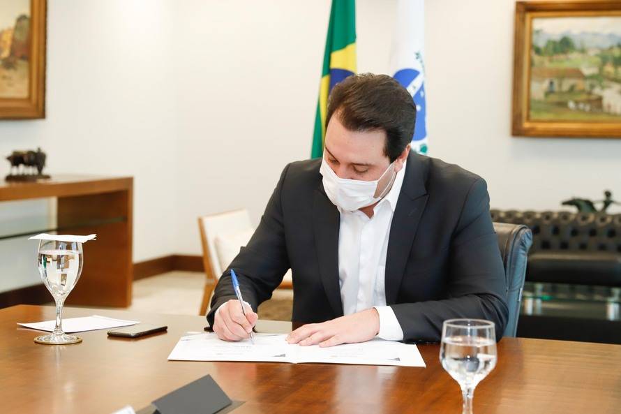 DECRETO: Governo prorroga medidas restritivas no Paraná até 1º de abril