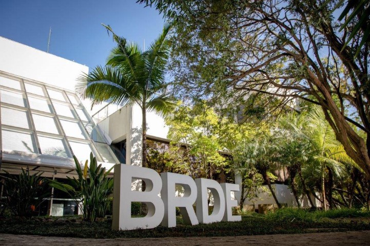 BRDE: Banco elevou contratações em 28,5% e investiu R$ 3,3 bilhões na região Sul