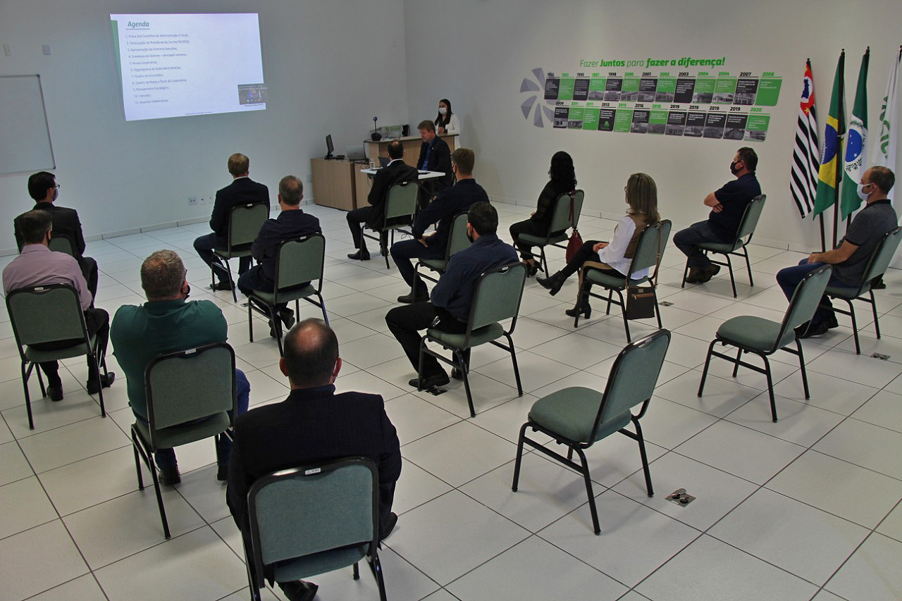 SICREDI PLANALTO DAS ÁGUAS: Cooperativa empossa novos Conselheiros de Administração e Fiscal