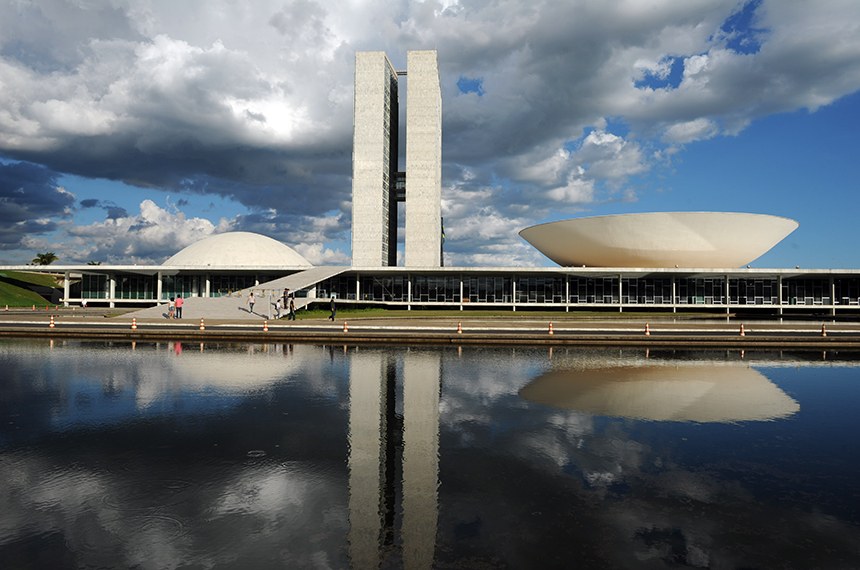 LEGISLATIVO: Congresso pode votar R$ 21,4 bilhões em créditos ao Orçamento