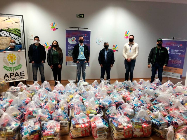 DIA C III: Donativos arrecadados em celebração ao Dia de Cooperar ajudam famílias 