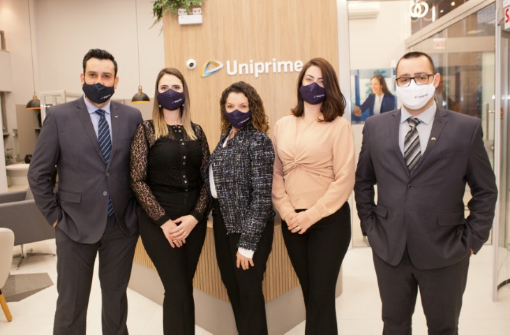 UNIPRIME PIONEIRA: Agência é inaugurada em Florianópolis
