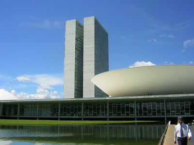 LEGISLATIVO: Congresso retoma trabalhos nesta segunda-feira