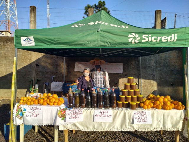 SICREDI PARQUE DAS ARAUCÁRIAS: Cooperativa participa da Feira do Colono de Honório Serpa (PR)