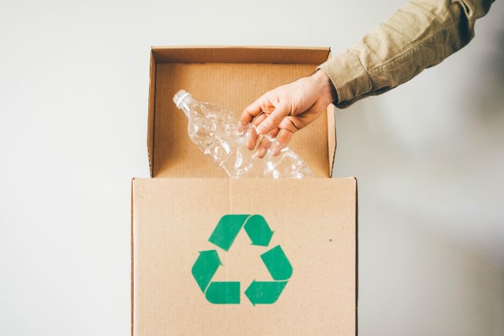 ALEGRA: Incentivado pela &quot;economia circular&quot;, setor industrial busca reciclar resíduos e implantar métodos sustentáveis