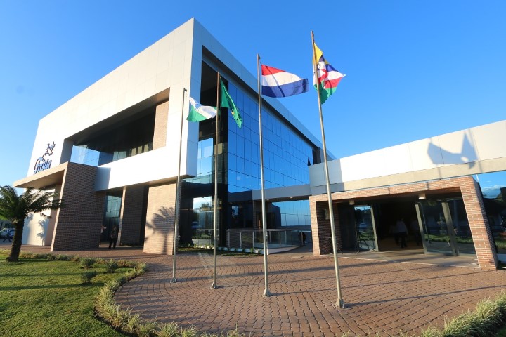 FRÍSIA: Cooperativa alcança melhor receita da história no primeiro semestre de 2021