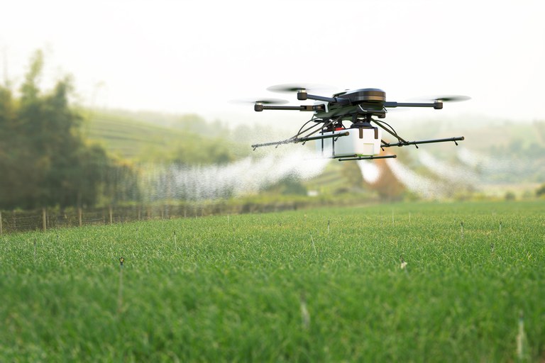 MAPA: Ministério regulamenta o uso de drones em atividades agropecuárias