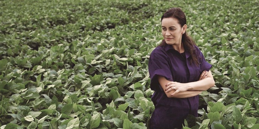 CASTROLANDA: Cooperada integra Lista Forbes das 100 Mulheres Poderosas do Agro