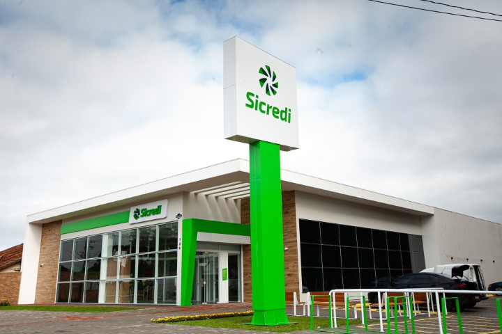 SICREDI PLANALTO DAS ÁGUAS: Novo espaço é inaugurado em Entre Rios 