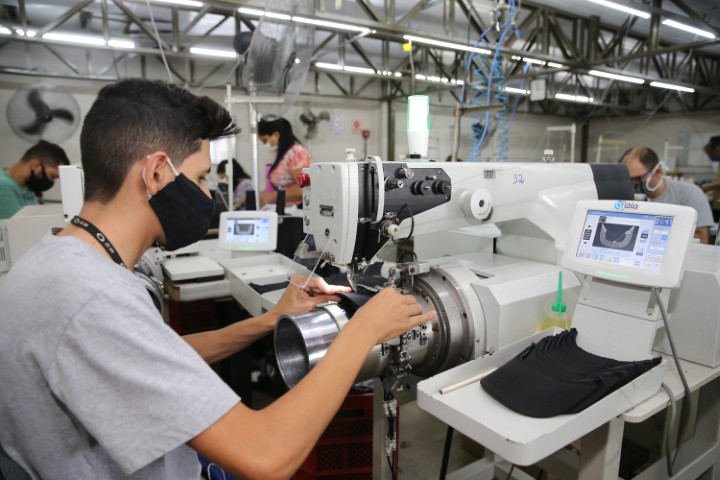 TRABALHO: Nova lei assegura reajuste no piso do salário mínimo regional do Paraná em 2022