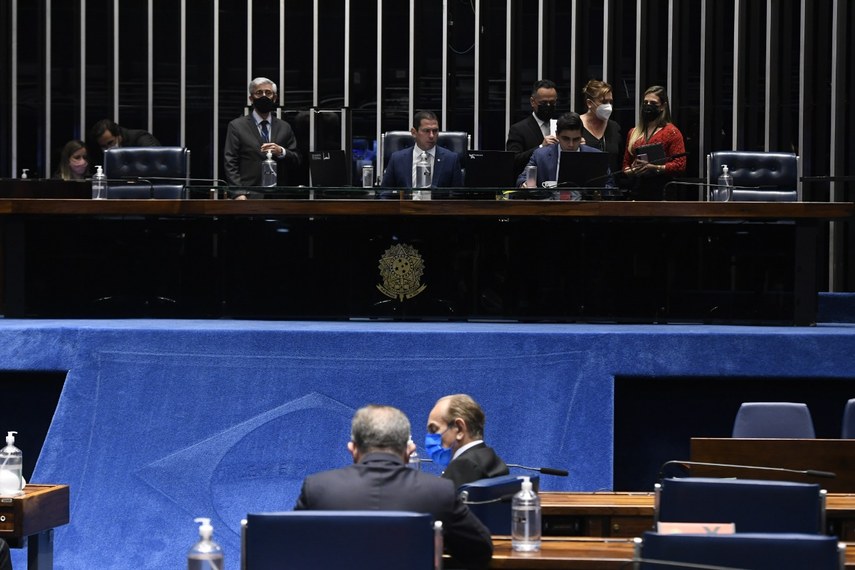 LEGISLATIVO: Congresso Nacional aprova o Orçamento para 2022