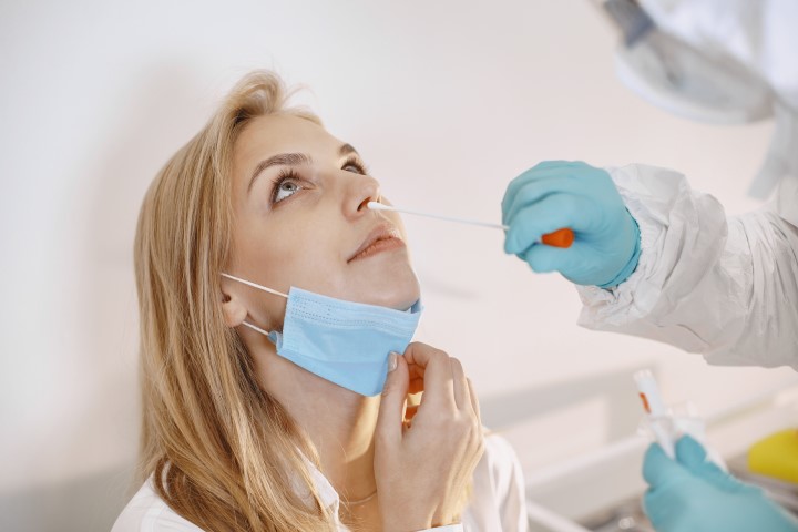 UNIMED LABORATÓRIO: Registrado o maior número de testes com taxa de positividade para Covid já visto durante a pandemia
