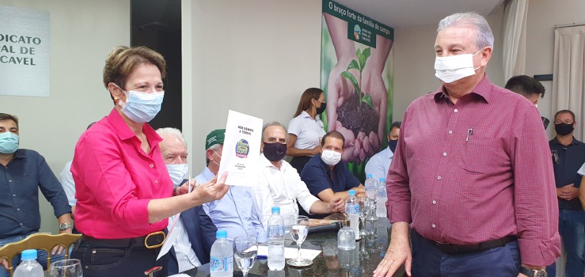 COOPAVEL: Ministra Tereza Cristina confirma presença no Show Rural 