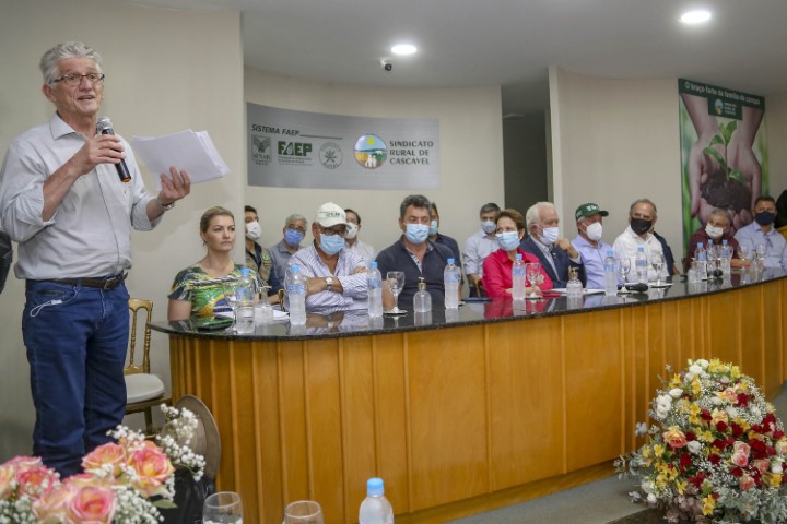 SECA III: Ministério da Agricultura e Estado avaliam efeitos da estiagem e apoiam produtores do Paraná