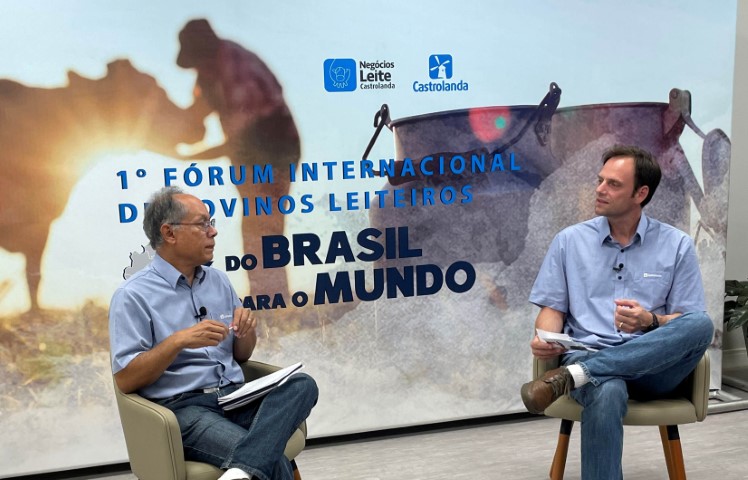 CASTROLANDA: Do Brasil para o mundo; cooperativa inicia 1º Fórum Internacional de Bovinos Leiteiros