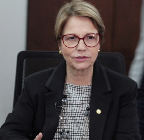 COMÉRCIO EXTERIOR: Ministra da Agricultura viaja ao Irã para ampliar relação comercial, com foco na importação de fertilizantes