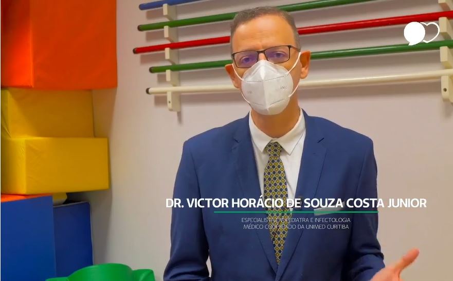 UNIMED CURITIBA: Especialista reforça importância de vacinar crianças contra Covid-19