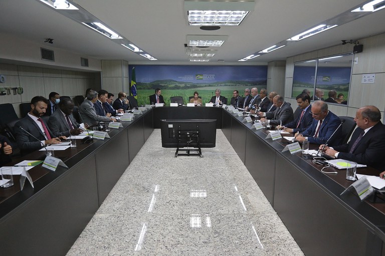 COMÉRCIO INTERNACIONAL: Países árabes podem aumentar oferta de fertilizantes para o Brasil