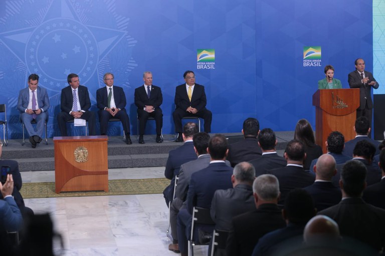 PNF: Governo Federal lança Plano Nacional de Fertilizantes para reduzir importação dos insumos