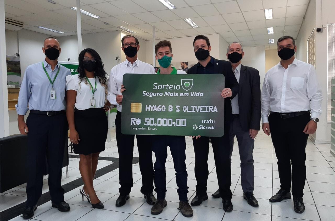 SICREDI FRONTEIRAS: Premiação de R$ 50 mil é entregue a associado de Itu (SP)