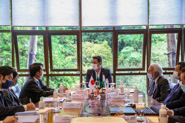 COMÉRCIO EXTERIOR: Em encontro com embaixador, governador manifesta intenção de exportar carne suína para o Japão
