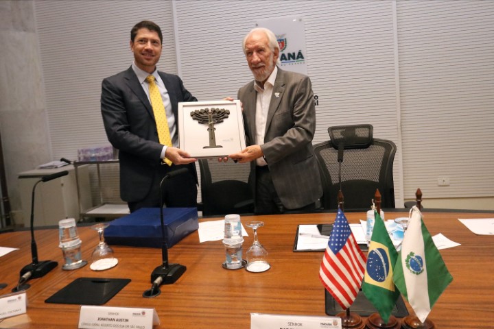 COMÉRCIO EXTERNO: Governo quer ampliar venda de produtos paranaenses para o mercado norte-americano