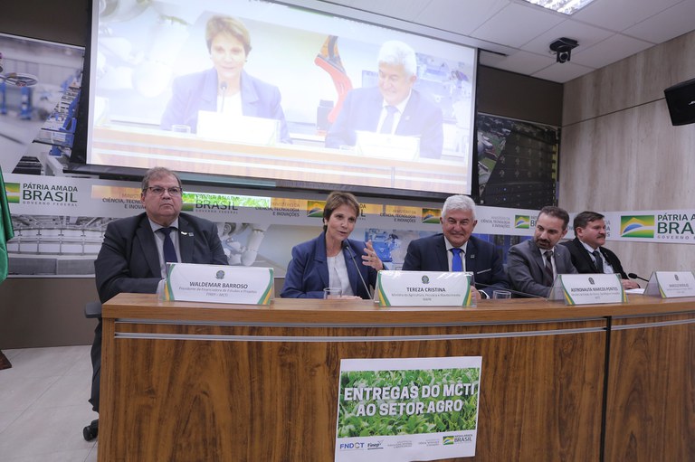 INOVAÇÃO: Governo Federal anuncia R$ 40 milhões para soluções tecnológicas no setor agropecuário