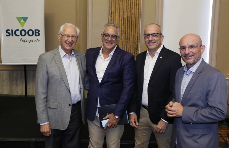 SICOOB CREDICAPITAL: Realizada reunião preparatória presencial para a AGO, em Porto Alegre (RS)
