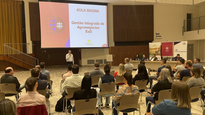 LAR: Curso superior em agronegócio é promovido com outras 17 cooperativas