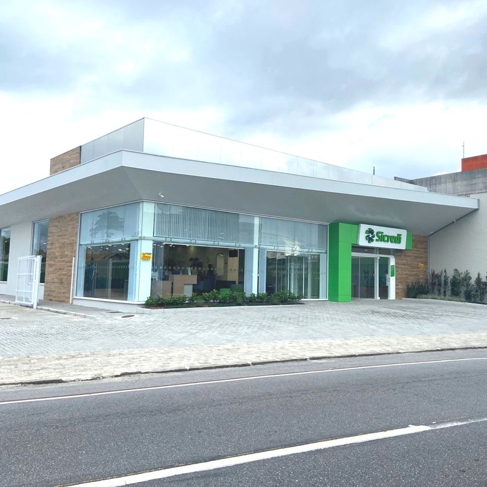 SICREDI INTEGRAÇÃO: Agência é reinaugurada em Paranaguá (PR) 