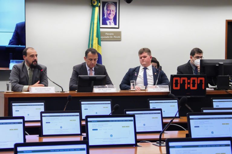 LEGISLATIVO: Debatedores alertam comissão sobre possíveis retrocessos na Lei da Aprendizagem