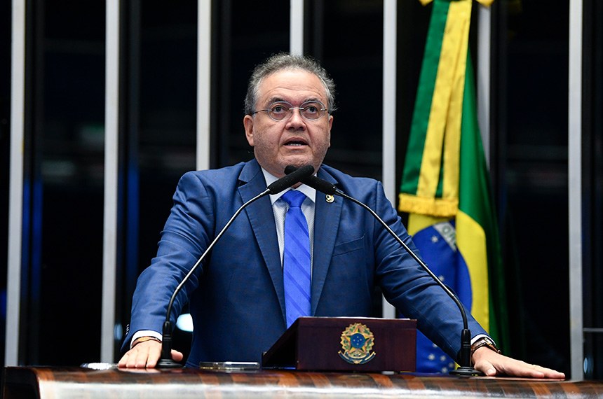 LEGISLATIVO: Senado confirma Auxílio Brasil em R$ 400 de forma permanente