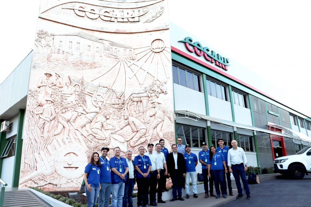 COCARI: Comitiva da Caixa Econômica Federal visita a cooperativa; grupo também conheceu produtores cooperados