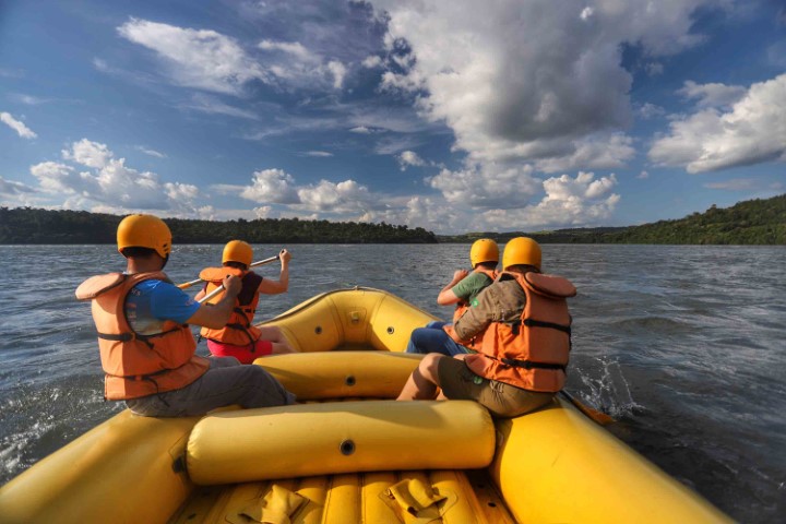 SERVIÇOS: Volume cresce 6,7% no 1º trimestre no Paraná; evolução do turismo chega a 30%