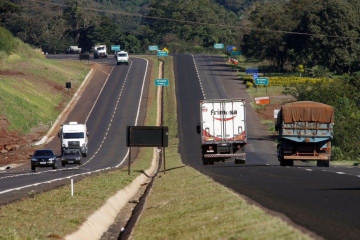 DER/PR: Paraná prepara fiscalização de cargas pesadas com balanças nas rodovias estaduais