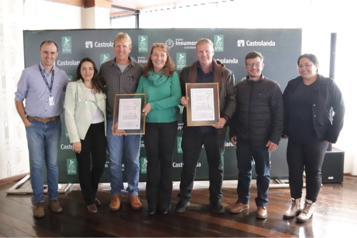 CASTROLANDA: Cooperados conquistam certificação RTRS de sustentabilidade