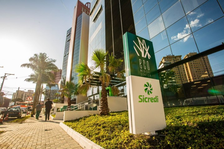 SICREDI CAMPOS GERAIS: Cooperativa inaugura 12ª agência em Curitiba