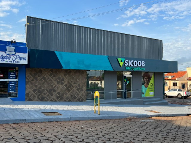 SICOOB METROPOLITANO: Reinaugurada a agência de Santo Inácio