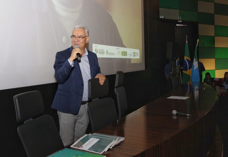 SUSTENTABILIDADE: Mapa apresenta programa para reduzir emissão de carbono nas cadeias agropecuárias