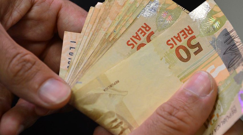 PNAD CONTÍNUA: Em 2021, rendimento domiciliar per capita cai ao menor nível desde 2012