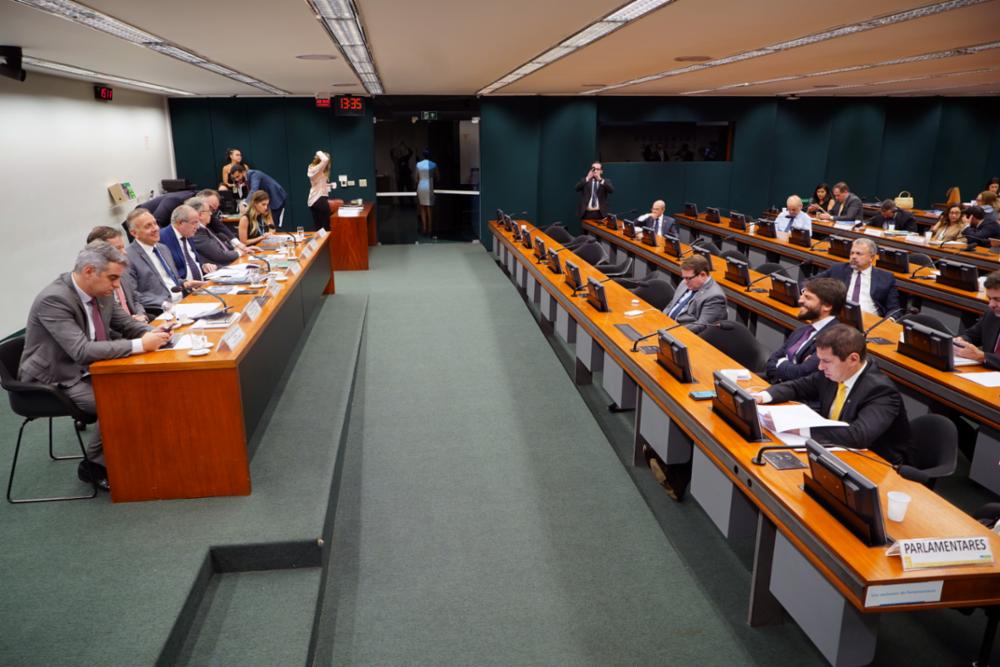 CÂMARA DOS DEPUTADOS: Comissão da Reforma Tributária vai ouvir presidente do Sistema OCB