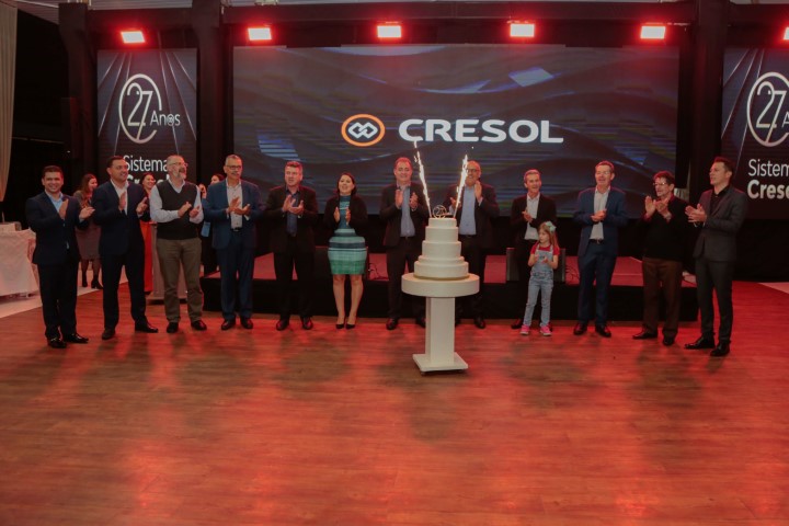 CRESOL: Sistema completa 27 anos de história e comemora em evento com sócios-fundadores