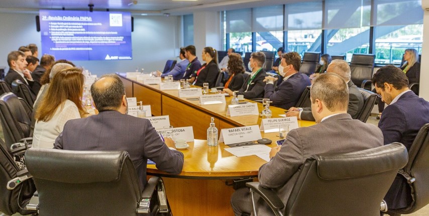 RAMO TRANSPORTE: Sistema OCB e ANTT debatem sobre nova resolução do RNTRC